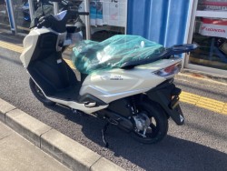 �X�Y�L�o�[�O�}���X�g���[�g125EX�i���Q�����R�s�j�摜6