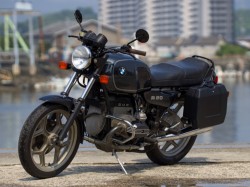 BMWBMWR80iQRsj摜4