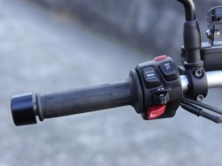 BMWBMWER nineTiQRsj摜18