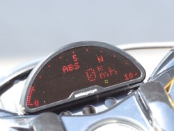 BMWBMWER nineTiQRsj摜21