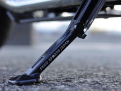 BMWBMWER nineTiQRsj摜24