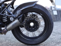 BMWBMWER nineTiQRsj摜26