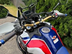 z_CRF1000L Africa TwiniRq~sj摜12