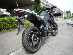 XYLVXg[250SXiQRsj摜4