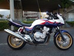 �z���_&nbsp;CB400�X�[�p�[�{���h�[�� VTEC�Revo 