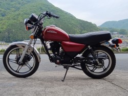 �z���_LY125Fi�i���R�������s�j�摜4
