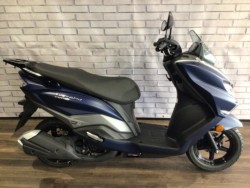 �X�Y�L�o�[�O�}���X�g���[�g125EX�i���Q�����R�s�j�摜2