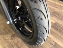 �X�Y�L�o�[�O�}���X�g���[�g125EX�i���Q�����R�s�j�摜3