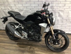 �z���_&nbsp;CB250R 
