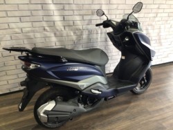 �X�Y�L�o�[�O�}���X�g���[�g125EX�i���Q�����R�s�j�摜5