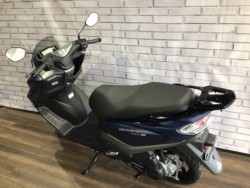 �X�Y�L�o�[�O�}���X�g���[�g125EX�i���Q�����R�s�j�摜12