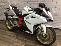 �z���_&nbsp;CBR250RR 