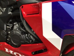 �z���_CBR250RR�i���Q�����R�s�j�摜4
