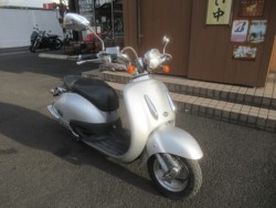 �W���[�J�[90