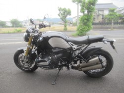 BMWBMWER nineTio_sj摜4