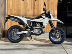 �X�Y�LDR-Z4SM�i���Q�������s�j�摜1