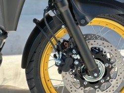 XYLV-Strom650XTiQsj摜8
