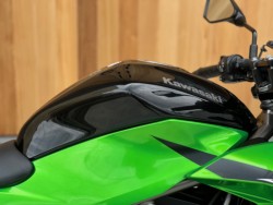 JTLZ250SLiQsj摜18