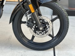 ���}�nFAZER125�i���Q�������s�j�摜8