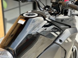 �X�Y�LV-Strom250�i���Q�������s�j�摜12