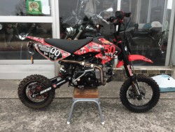 z_CRF50FiQsj摜1