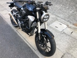 �z���_CB250R�i�L�����L���s���j�摜2